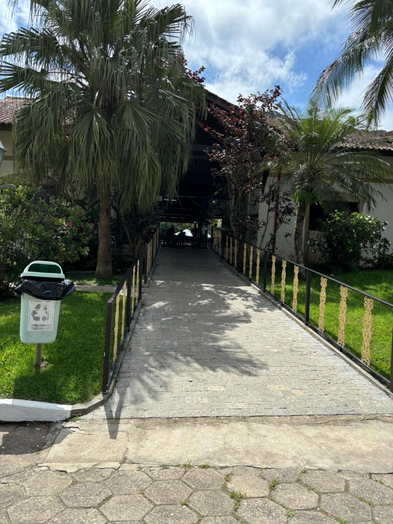 Condominio Com Muita Diversao Toninhas Ubatuba Esterno foto
